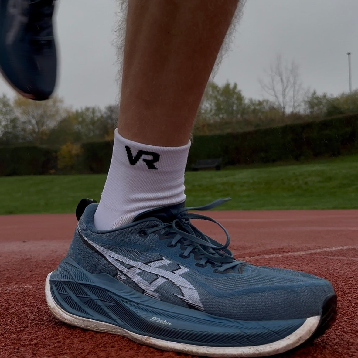 Aero Running Socks - White (2-Pack)